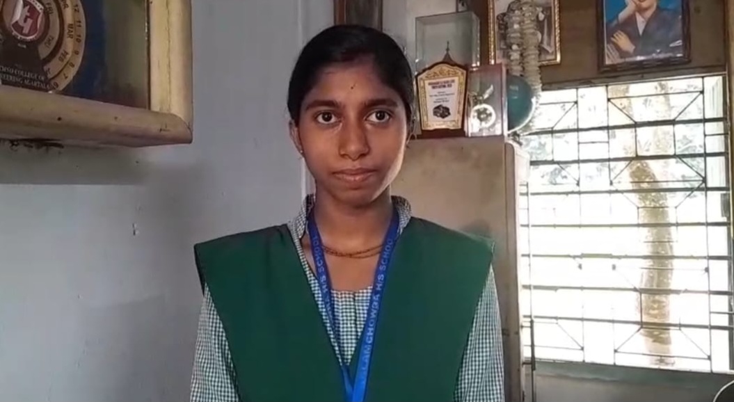 উচ্চমাধ্যমিকে মেধা তালিকায় চতুর্থ তনুশ্রী সাহা কলমচৌড়া দ্বাদশ শ্রেণি বিদ্যালয়ের গর্ব