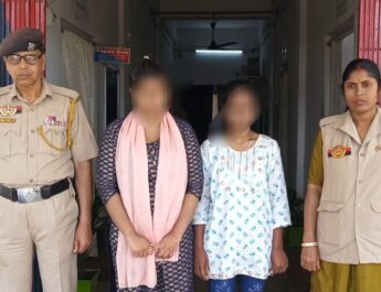 মুম্বই যাওয়ার পথে দুই বাংলাদেশি মহিলা গ্রেফতার আগরতলা রেল স্টেশনে