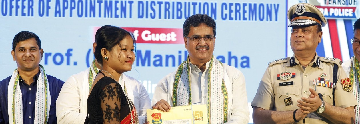 ত্রিপুরা পুলিশের কনস্টেবল পদে অফার পেলেন ৯৭৫ জন