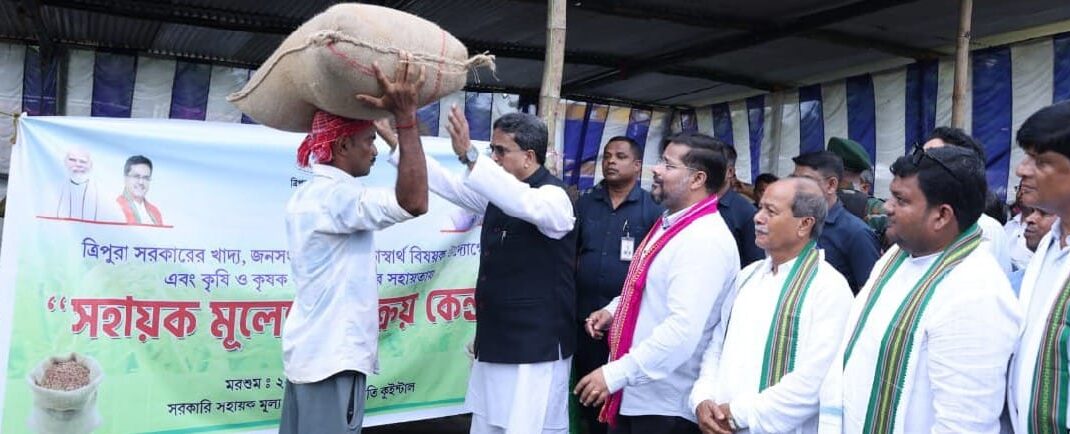 ত্রিপুরায় কৃষকের আয় দ্বিগুণের পথে, কাকড়াবনে ধান ক্রয়ের সূচনা করলেন মুখ্যমন্ত্রী ডাঃ সাহা
