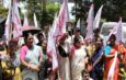 প্রকাশ্য কলেজছাত্রী অপহরণ ও গণধর্ষণের অভিযোগ, দোষীদের গ্রেফতারের দাবিতে থানায় বিক্ষোভ