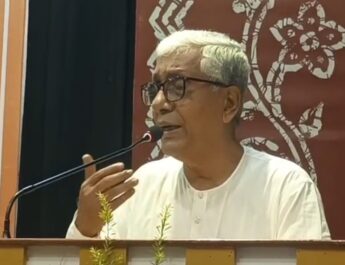 শিক্ষার পাশাপাশি সন্তানদের মূল্যবোধের শিক্ষা দিতে হবে : মানিক সরকার